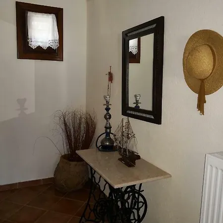 Charming House * Pyrgadikia