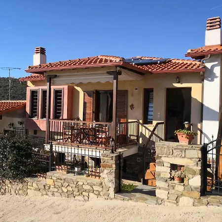 Сasa de vacaciones Charming House *